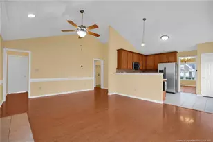 8236 Frenchorn Ln, Fayetteville, NC 28314 - Photo 9