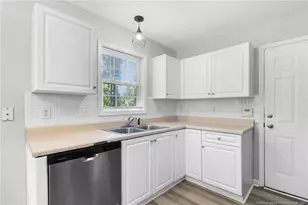 4129 Batesburg Dr, Hope Mills, NC 28348 - Photo 13