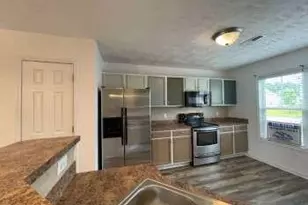 138 Collinwood Dr, Raeford, NC 28376 - Photo 9