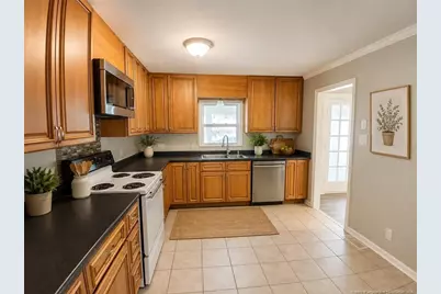 705 Shadowlawn Drive, Fayetteville, NC 28303 - Photo 11