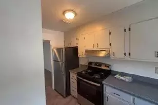 421 Kirkcaldy Ct, Fayetteville, NC 28314 - Photo 5