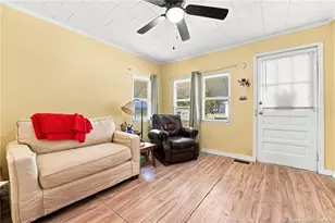 23780 Cotton St, Wagram, NC 28396 - Photo 11