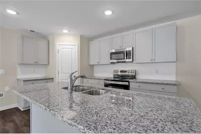 73 W Emily Gardens Drive, Selma, NC 27576 - Photo 13