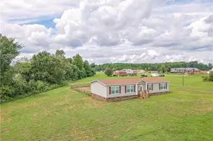 1039 Edgewater Dr, Raeford, NC 28376 - Photo 35