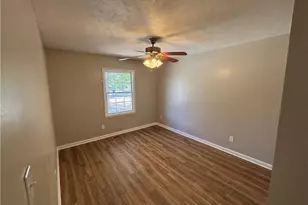 6791 Seaford Dr, Fayetteville, NC 28314 - Photo 9
