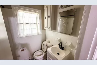 940 Fleetwood Drive, Fayetteville, NC 28305 - Photo 11