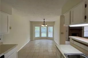 6124 Garden Ct, Fayetteville, NC 28311 - Photo 7