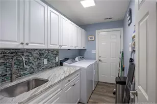 165 Pinecroft Dr, Dunn, NC 28334 - Photo 15
