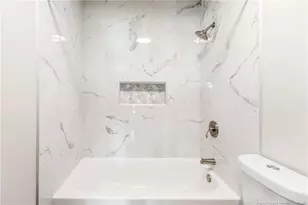 705 Mosswood Ln, Fayetteville, NC 28311 - Photo 19
