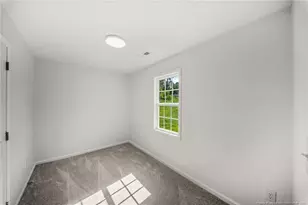 401 Cedric St, Fayetteville, NC 28303 - Photo 11