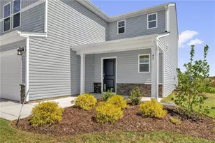 45 E Emily Gardens Dr, Selma, NC 27576 - Photo 43