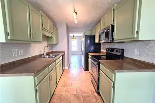 5004 Paulson Dr, Fayetteville, NC 28304 - Photo 9