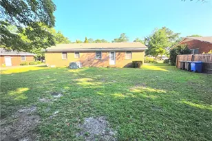 111 Chloe Dr, Fayetteville, NC 28301 - Photo 27