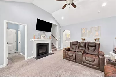 4205 Irwin Drive, Aberdeen, NC 28315 - Photo 13