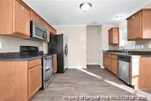 5239 Wallbrook Dr, Fayetteville, NC 28306 - Photo 7