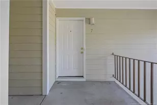 509 Meadowland Ct SE, Hope Mills, NC 28348 - Photo 5