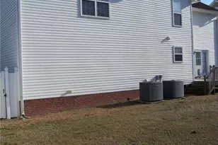 1753 Cherrypoint Dr, Fayetteville, NC 28306 - Photo 37