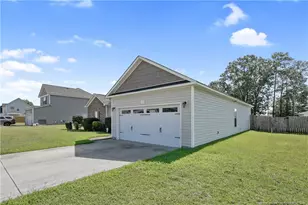 132 Pilot Ave, Raeford, NC 28376 - Photo 3