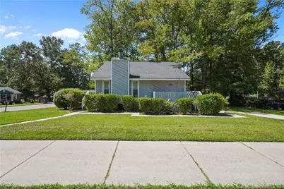 417 Crestview Street, Sanford, NC 27330 - Photo 5