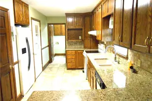 644 Lamb Rd, Lumberton, NC 28358 - Photo 27