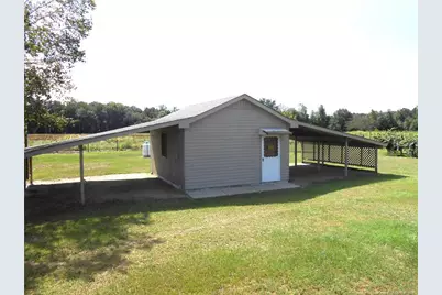 644 Lamb Road, Lumberton, NC 28358 - Photo 9