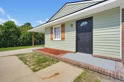 6612 Amanda Circle, Fayetteville, NC 28304 - Photo 5