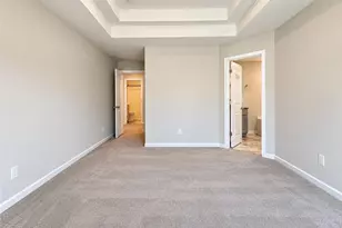 4050 Racking Horse Rd, Hope Mills, NC 28348 - Photo 15