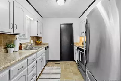 7016 Trevor Lane, Fayetteville, NC 28314 - Photo 5