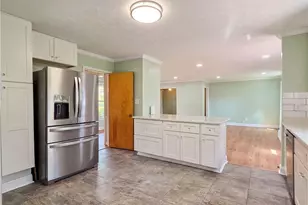 3209 Kentyre Dr, Fayetteville, NC 28303 - Photo 17