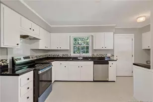 2817 Trentwood Ct, Fayetteville, NC 28304 - Photo 19