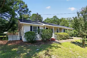 2817 Trentwood Ct, Fayetteville, NC 28304 - Photo 5