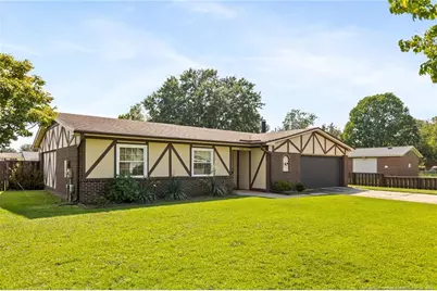 6557 Grist Mill Street, Fayetteville, NC 28314 - Photo 3