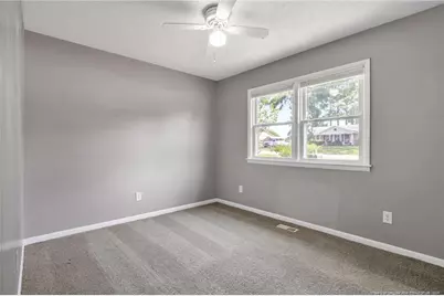 130 S Ingleside Drive, Fayetteville, NC 28314 - Photo 19