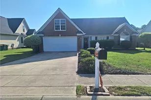 5051 Roy C Stallings Jr St, Hope Mills, NC 28348 - Photo 3
