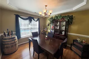 247 Valley View Ct, Sanford, NC 27332 - Photo 7