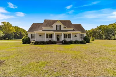 16 Craven Drive, Lumberton, NC 28358 - Photo 5