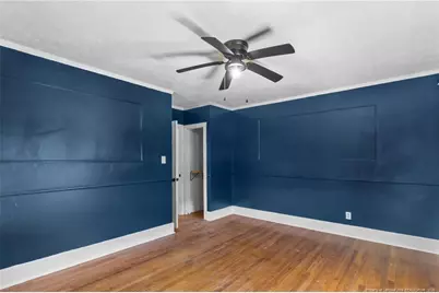 410 W McLean Street, Saint Pauls, NC 28384 - Photo 33
