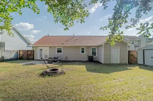 5652 Pepperbush Dr, Fayetteville, NC 28304 - Photo 31