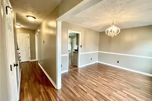 4206 Buckhurst Dr, Hope Mills, NC 28348 - Photo 3
