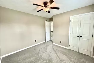 4206 Buckhurst Dr, Hope Mills, NC 28348 - Photo 17