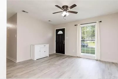 6449 Rutherglen Drive, Fayetteville, NC 28304 - Photo 5