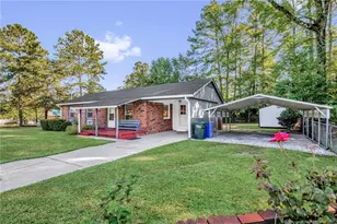 307 Dudley Dr, Fayetteville, NC 28314 - Photo 3