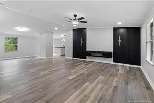 137 Huckabee St, Raeford, NC 28376 - Photo 7