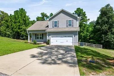 329 Maria Drive, Raeford, NC 28376 - Photo 3