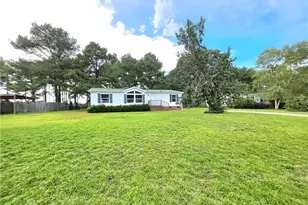 124 Franklin Rd, Raeford, NC 28376 - Photo 1