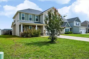 1629 Seattle Slew Ln, Hope Mills, NC 28348 - Photo 3