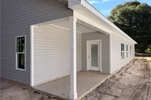 1121 Turnpike Rd, Fayetteville, NC 28305 - Photo 3