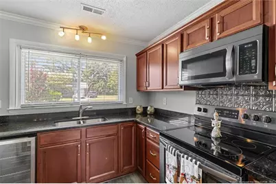 1075 Pleasant Oak Drive, Fayetteville, NC 28314 - Photo 23
