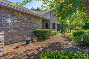19 Highland Dr, Whispering Pines, NC 28327 - Photo 37