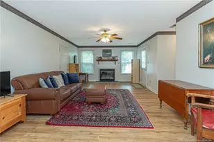 1132 Hoke Loop Rd, Fayetteville, NC 28314 - Photo 5